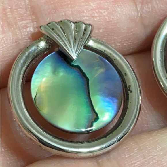 🖤Abalone 💕shell earrings - Picture 4 of 8